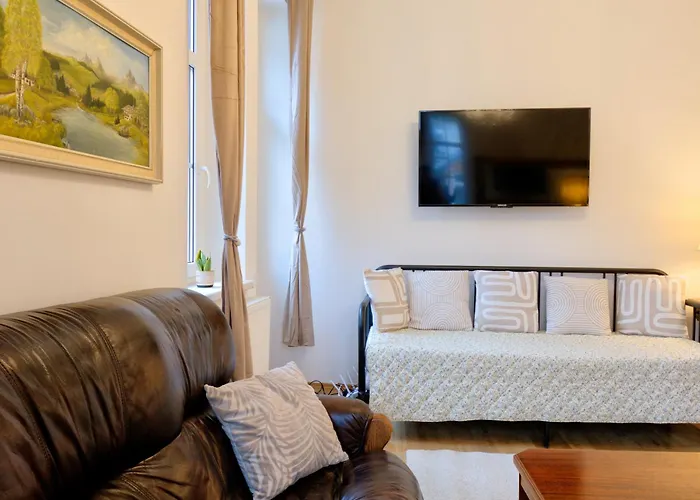Karlsbad Balcony Apartment